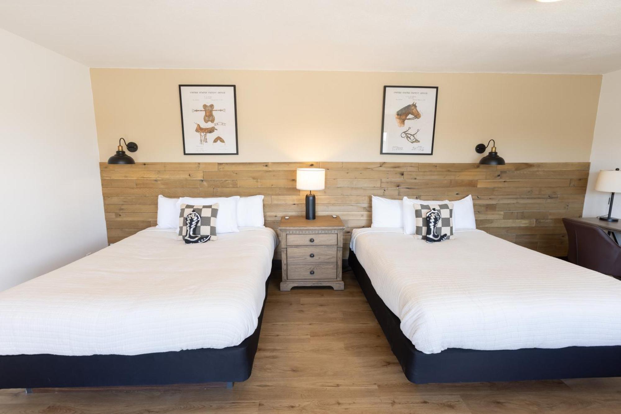 The Golden Spur Hotel Panguitch Phòng bức ảnh