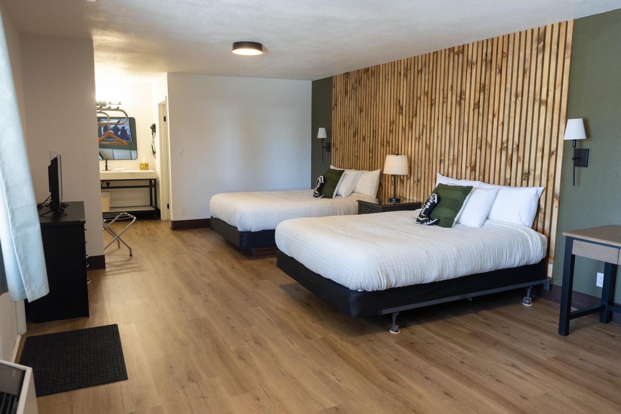The Golden Spur Hotel Panguitch Phòng bức ảnh